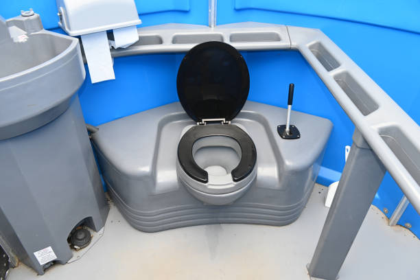 Best Portable restroom trailer rental  in Shepherd, MI